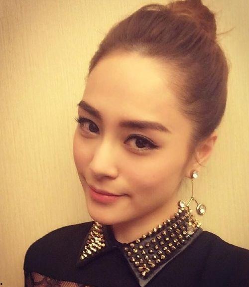 美国娱乐吃瓜女艺人,揭秘吃瓜女艺人背后的故事